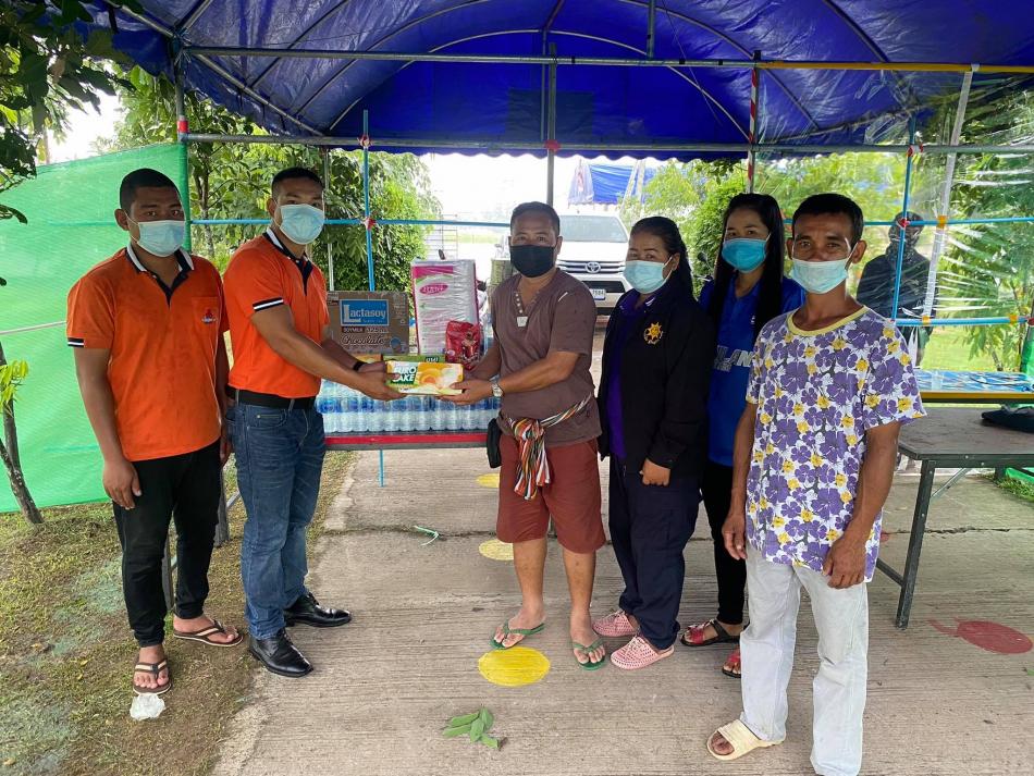 มอบสิ่งของเพื่อช่วยเหลือผู้ได้รับผลกระทบจากโรคติดเชื้อโคโรนา (covid-19)